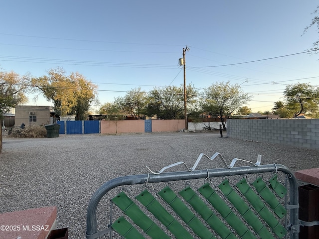 1412 E Silver St, Tucson, AZ 85719 - view of yard