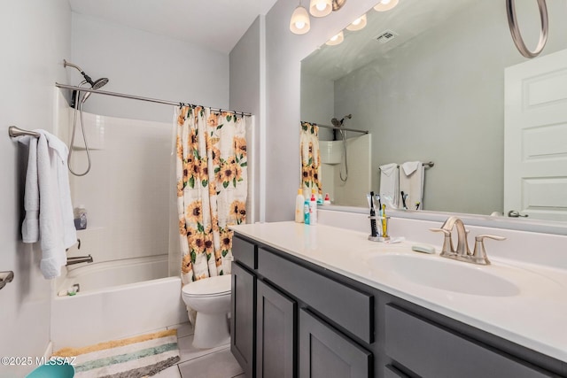 276 W Charles L Mckay St, Vail, AZ 85641 - bathroom featuring shower / tub combo with curtain, vanity, and tile patterned floors