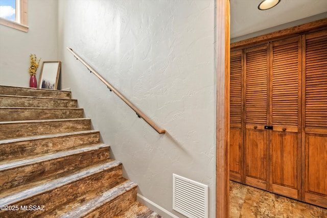 11101 E Miami St, Mount Lemmon, AZ 85619 - stairs featuring baseboards