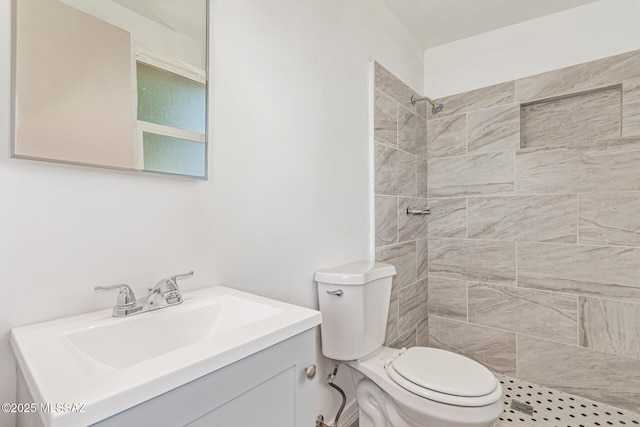 4041 E Dover Stra, Tucson, AZ 85706 - full bathroom featuring tiled shower and vanity