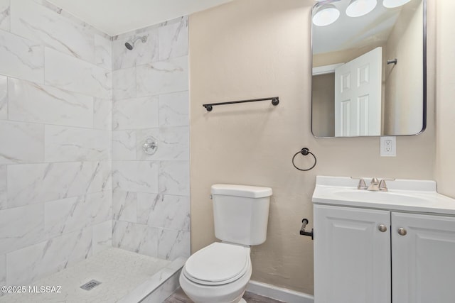 2514 N Castro Ave, Tucson, AZ 85705 - bathroom featuring vanity and tiled shower