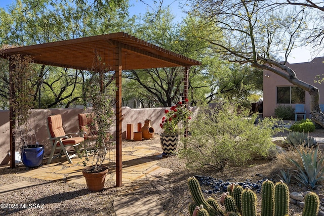 10380 E Rancho Del Este Dr, Tucson, AZ 85749 - view of patio
