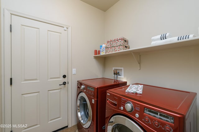 341 E Calderwood Rd, Tucson, AZ 85704 - laundry area featuring washing machine and clothes dryer