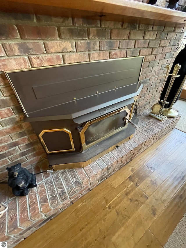 interior details with dark hardwood / wood-style flooring