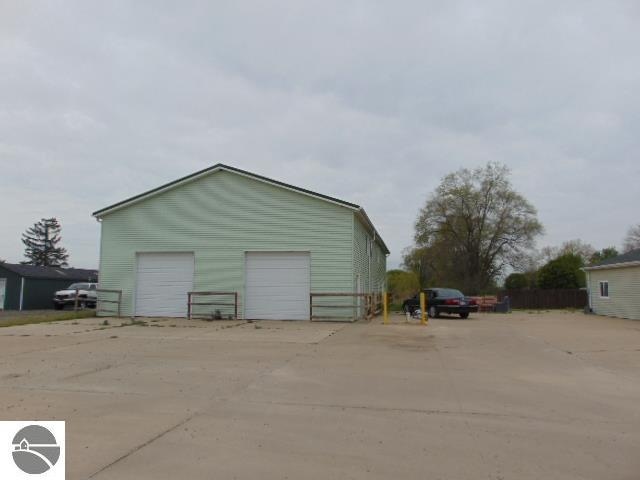 view of outbuilding with a garage