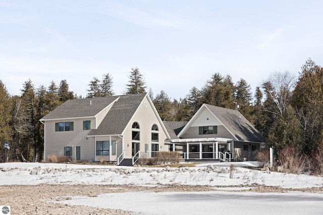 view of front of home featuring covered porch