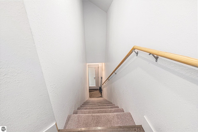 812 Forest Ave, Frankfort, MI 49635 - view of stairs