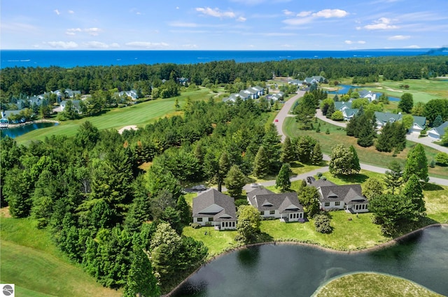 102 Country Club Dr, Charlevoix, MI 49720
