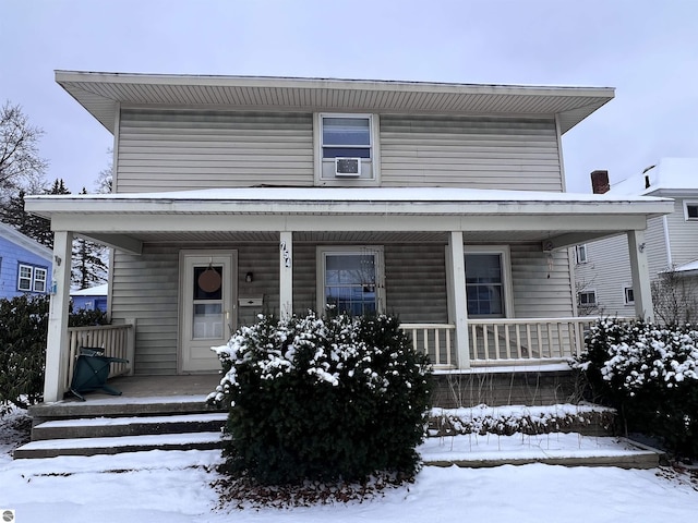 view of front of home with covered porch