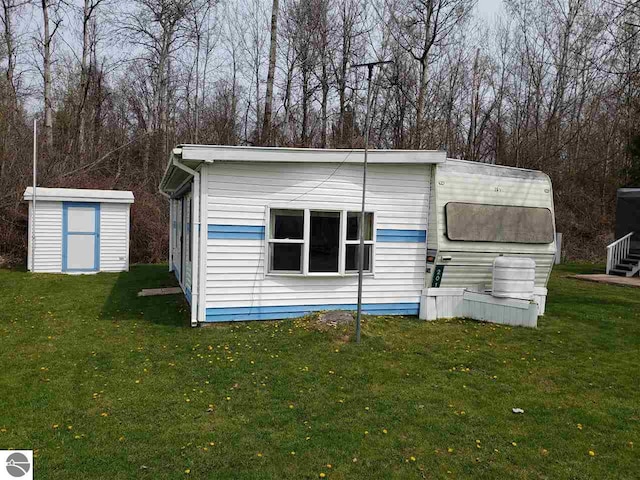 Listing photo 3 for 831 S Main St, Au Gres MI 48703