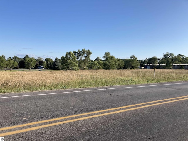 1565 County Road 633, Grawn, MI 49637