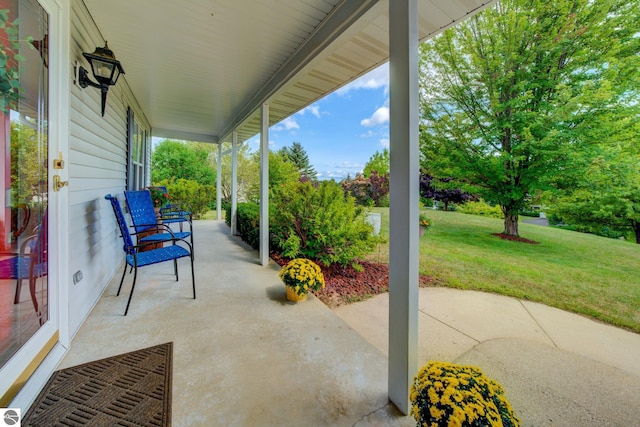 view of patio / terrace featuring covered porch