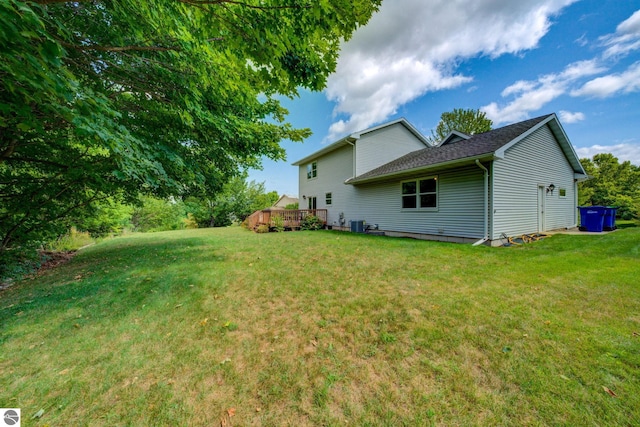 view of yard featuring a wooden deck