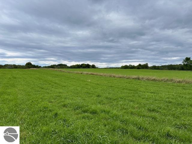 view of nature featuring a rural view