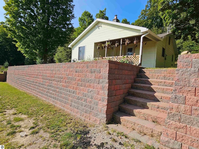 view of front of property