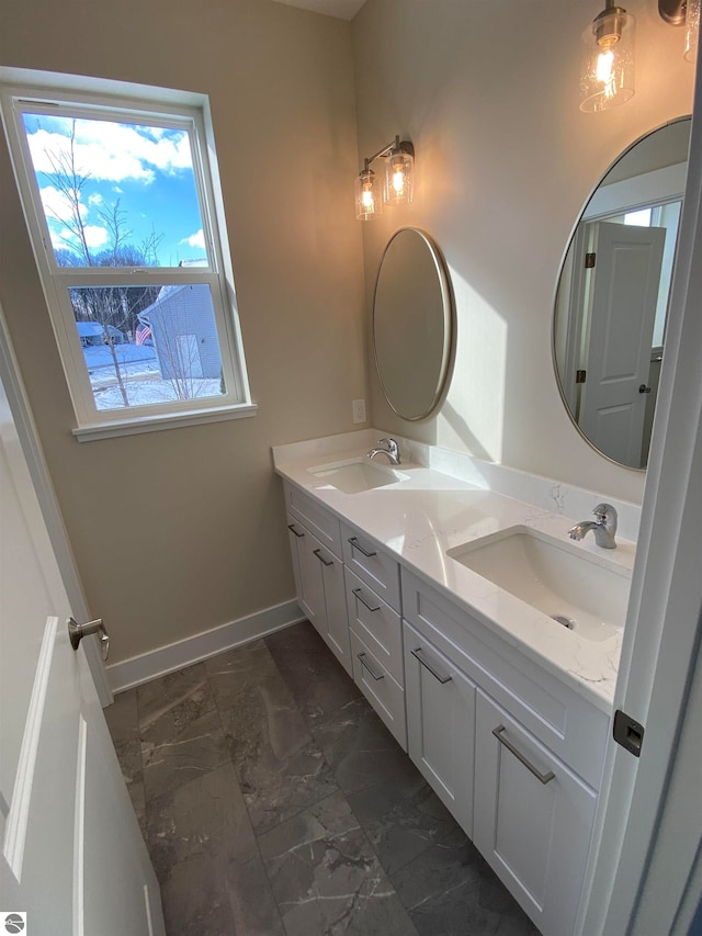 bathroom with vanity