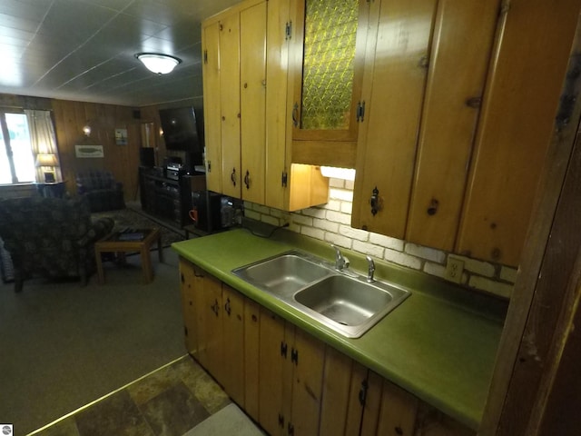 kitchen featuring sink