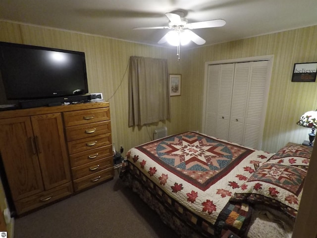 bedroom featuring a closet and ceiling fan