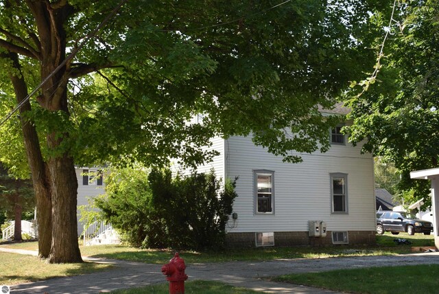 413 N Fancher St, Mount Pleasant, MI 48858 - view of side of property