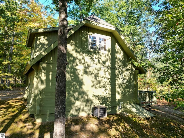 view of home's exterior featuring cooling unit