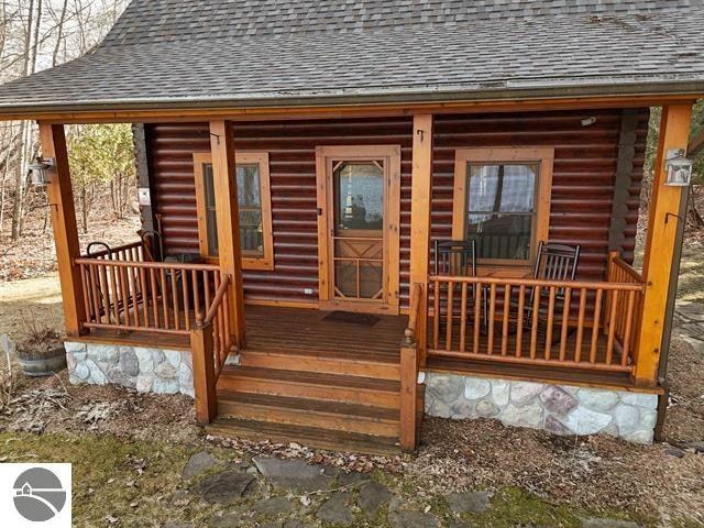 deck with covered porch