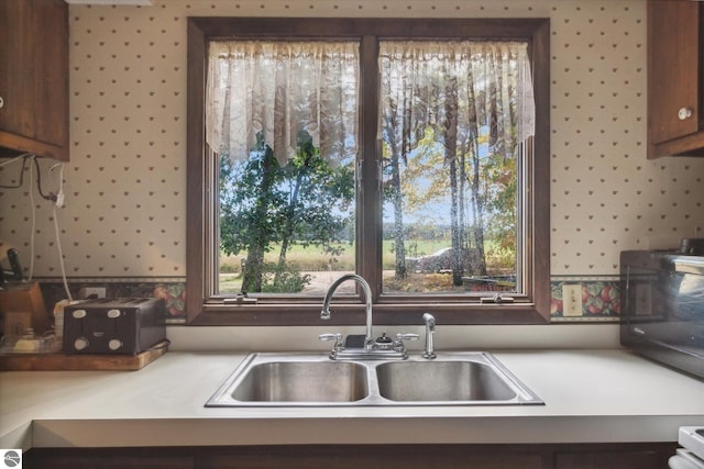 kitchen featuring sink