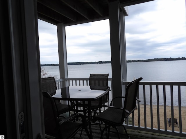 1246 Sunnyside Dr Unit 304Week 8, Cadillac, MI 49601 - balcony with a water view