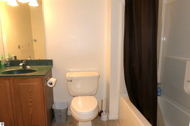 full bathroom featuring shower / tub combo with curtain, vanity, toilet, and tile patterned flooring