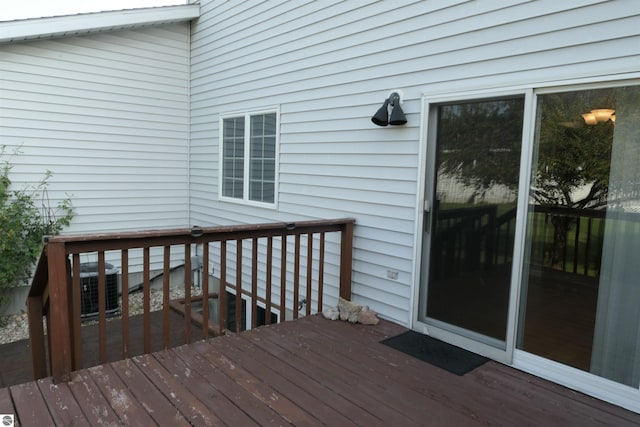 deck featuring cooling unit