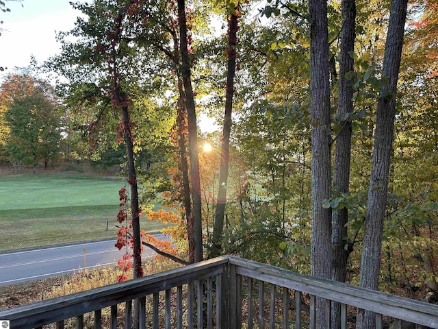 5417 Golfview Rd, Bellaire, MI 49615 - view of water feature