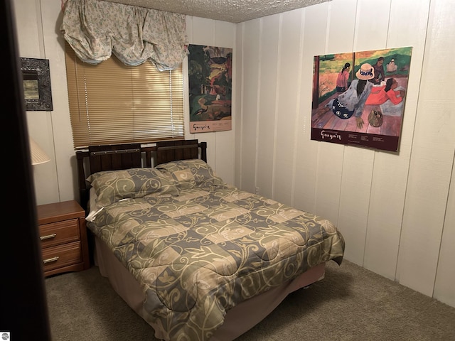 5417 Golfview Rd, Bellaire, MI 49615 - carpeted bedroom featuring a textured ceiling