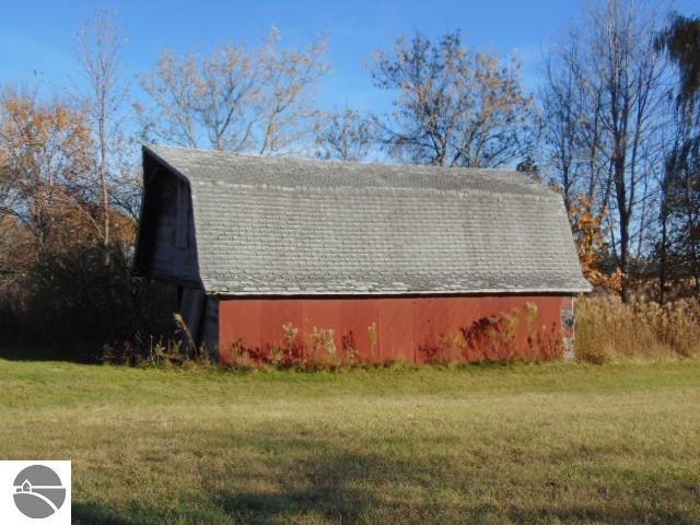 view of home's exterior featuring a yard