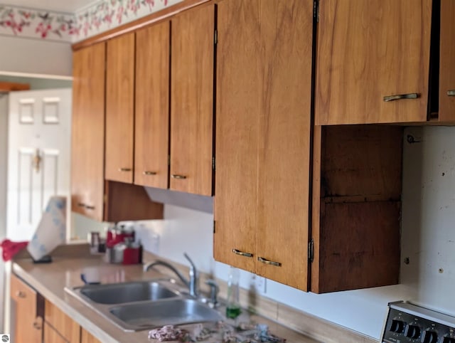 kitchen featuring sink