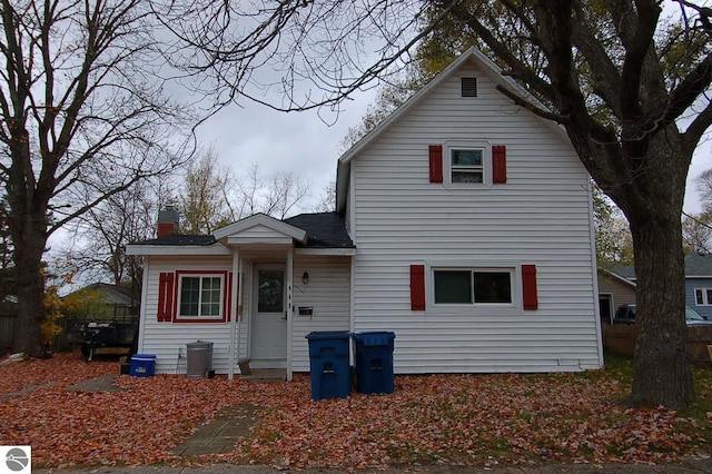 view of front of house