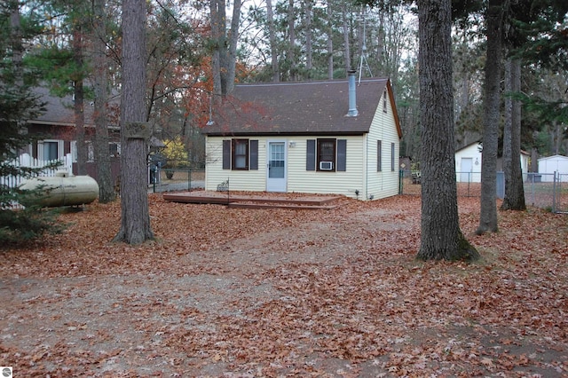 view of front facade