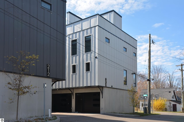 view of building exterior