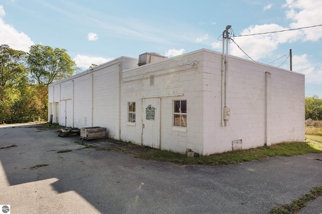 view of side of property