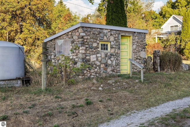 view of outbuilding