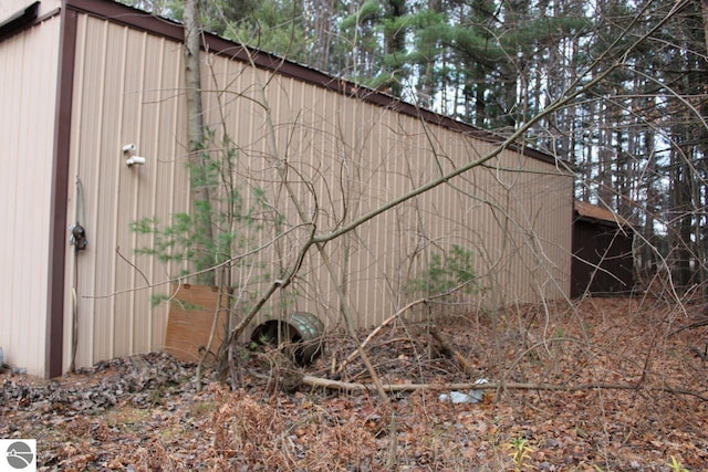 view of side of property