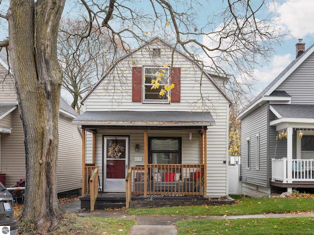 bungalow-style house with a porch