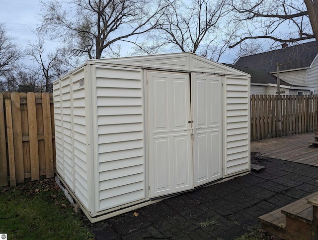 view of outbuilding