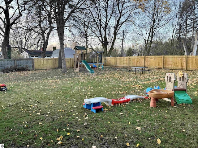 view of yard featuring a playground