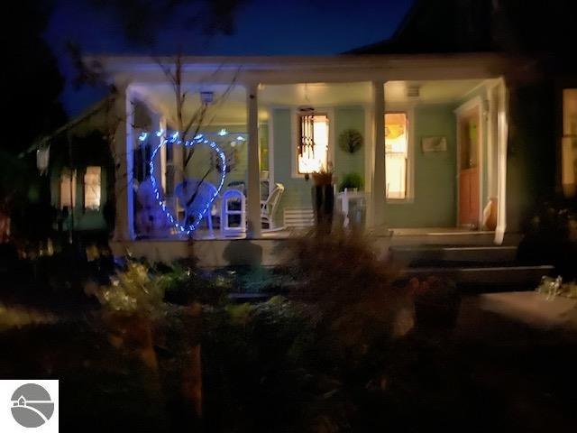 exterior space featuring a porch