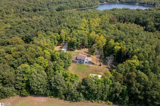 bird's eye view with a water view