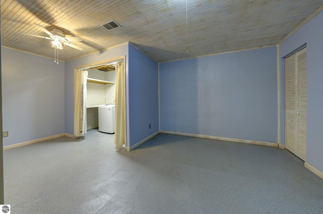 additional living space featuring washer / clothes dryer and ceiling fan