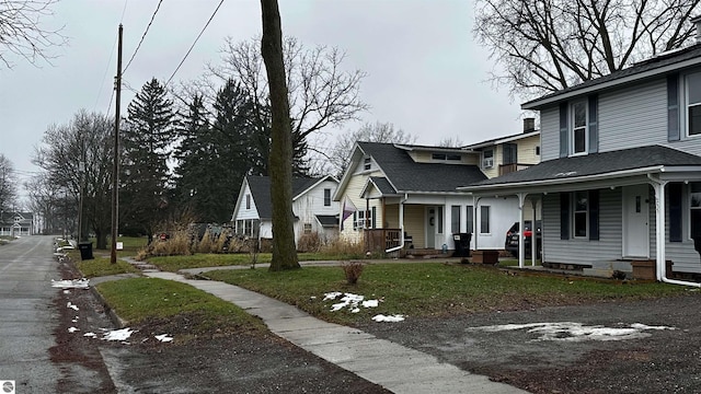 view of home's exterior