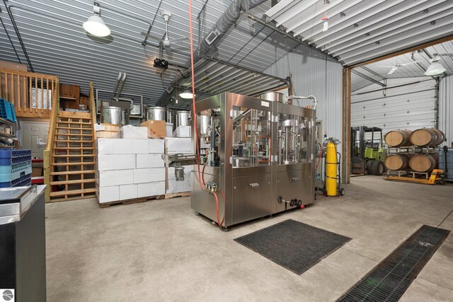 10343 E Hilltop Rd, Suttons Bay, MI 49682 - view of garage
