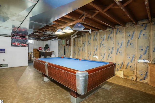 rec room with pool table