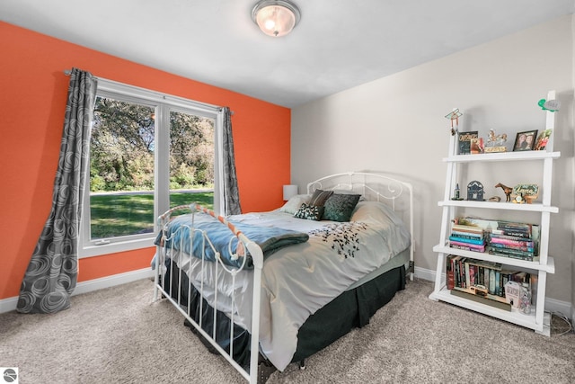 bedroom with carpet