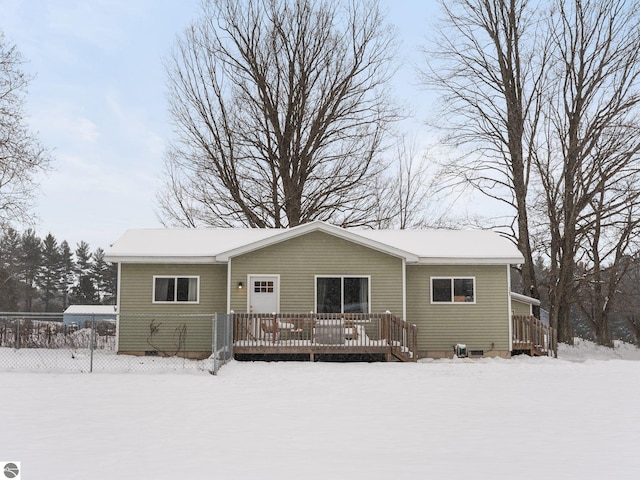 view of front of property